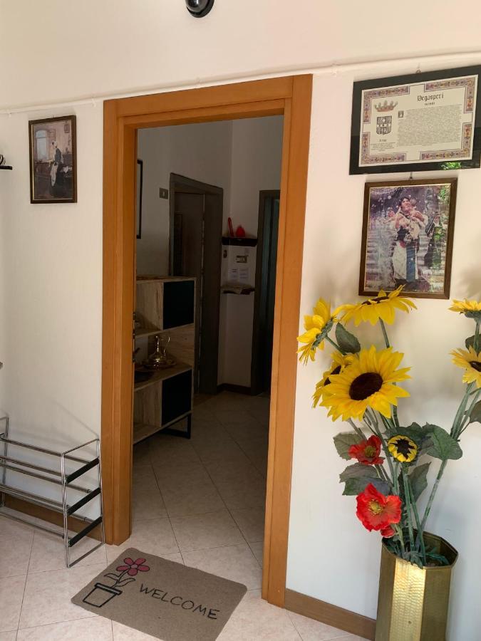 リーヴァ・デル・ガルダHouse Campiアパートメント エクステリア 写真